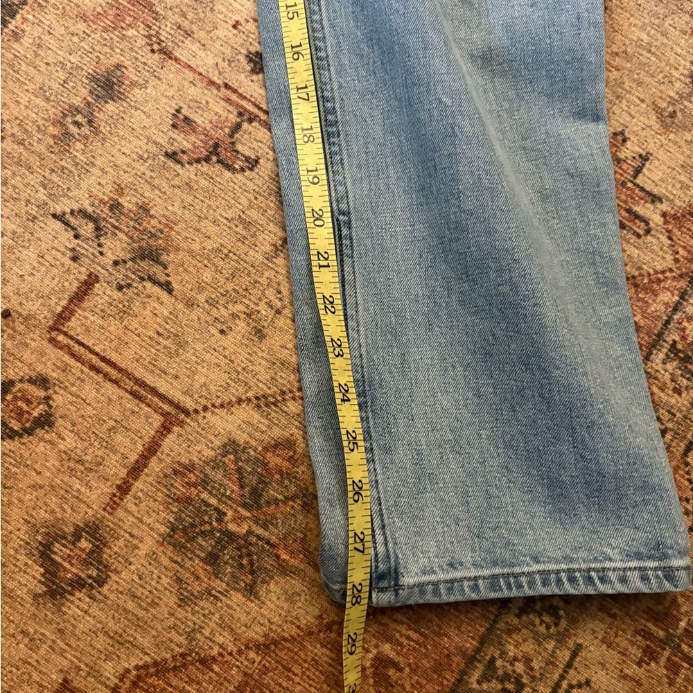 Everlane Women's Straight Leg Jeans in Light Blue - Picture 6 of 8